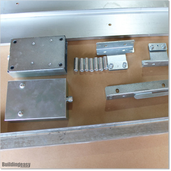 Telescopic gate kit for 8M gate