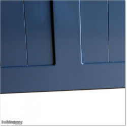 Gate is 4.3M wide and gate height is 1.8M. Gate fits 4.0M post gap