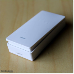 Wireless Push Button works on 433MHz. Works with all of our gate openers. Powered by 2032 Li- Battery (3V)