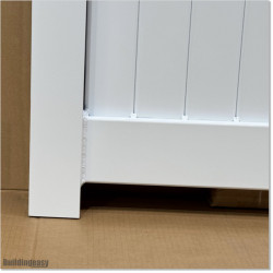 Aluminium Tongue and Groove Gate. Gate is 3.5M wide and gate height is 1.75M. Gate colour is Pure White (RAL9010)
